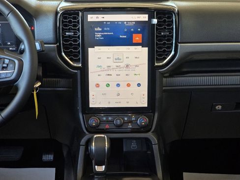 Used 2025 Ford Ranger XLT w/ Equipment Group 301A High image 15