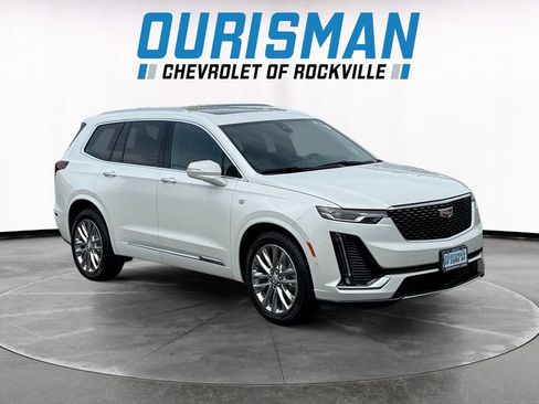 Used 2023 Cadillac XT6 Premium Luxury w/ Technology Package AWD/4WD image 1
