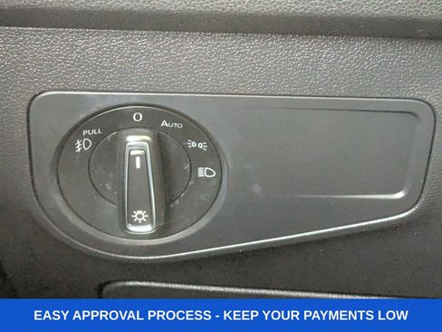 Used 2021 Volkswagen Tiguan SEL AWD/4WD image 40