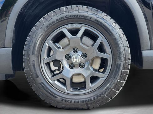 Certified 2025 Honda Pilot TrailSport image 31