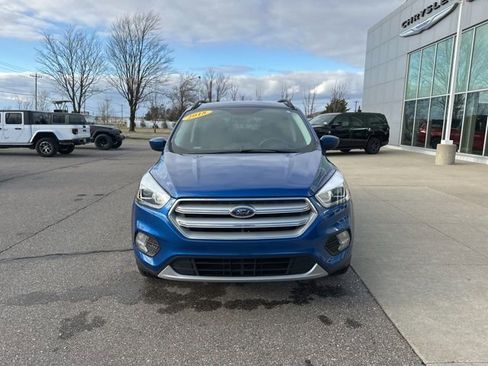 Used 2018 Ford Escape SEL image 2