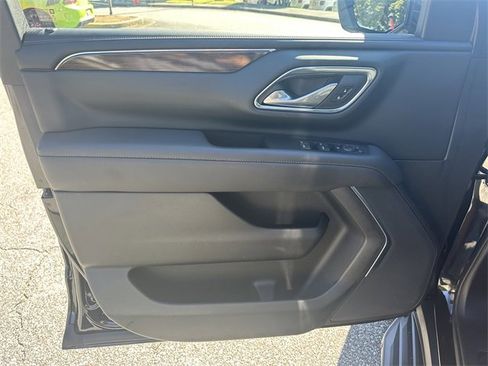 Used 2022 GMC Yukon SLE w/ Gmc Pro Safety Plus Package image 10