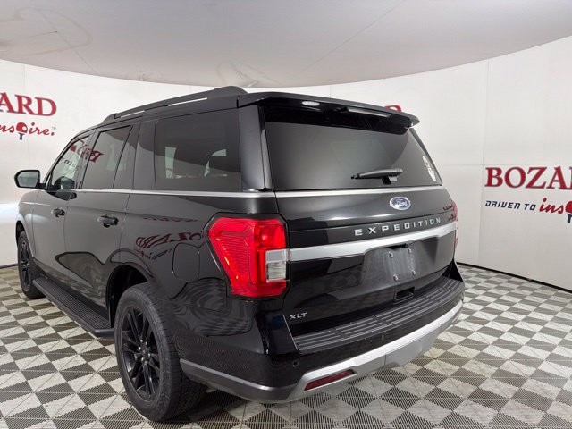 Used 2024 Ford Expedition XLT RWD image 11