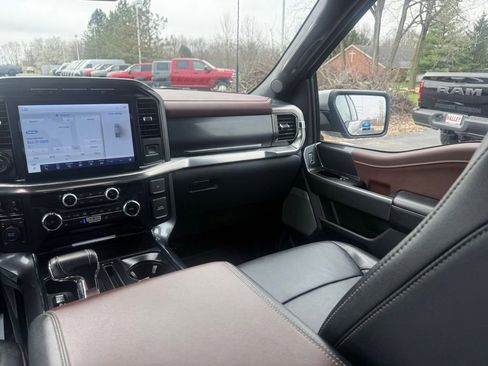 Certified 2023 Ford F150 Lariat AWD/4WD image 40