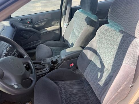 Used 2001 Pontiac Grand Am SE FWD image 3