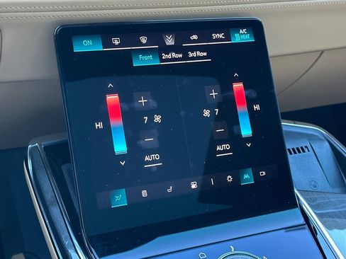 Used 2025 Cadillac Escalade IQ Sport 2 image 26
