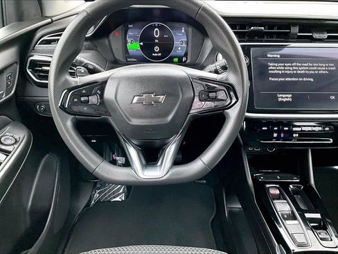 Certified 2023 Chevrolet Bolt EUV LT w/ Driver Confidence Package image 12