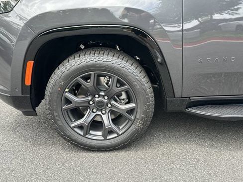 New 2026 Jeep Grand Wagoneer 4WD image 11