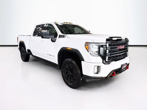Used 2021 GMC Sierra 3500 AT4 w/ AT4 Premium Plus Package image 3