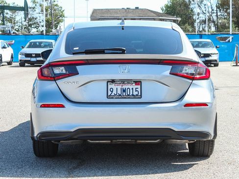 Certified 2024 Honda Civic EX-L image 8
