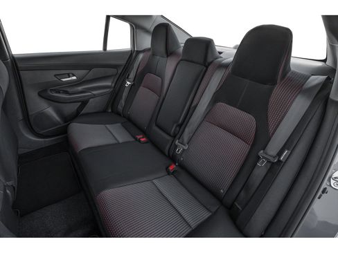 New 2027 Nissan Sentra SR FWD image 9