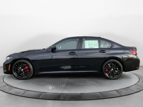 New 2026 BMW 330i xDrive Sedan w/ M Sport Package image 4