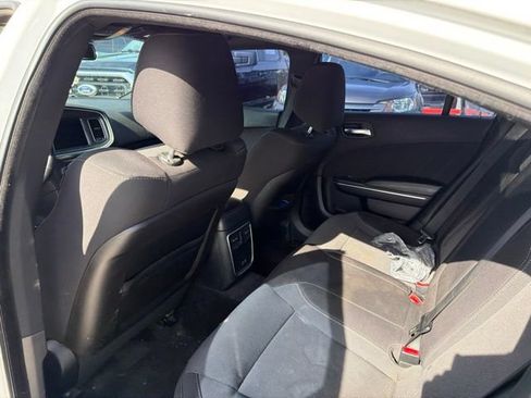Used 2017 Dodge Charger SXT RWD image 45