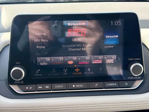 Used 2023 Nissan Rogue SL image 33