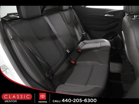 Used 2023 Buick Encore GX Preferred w/ Cold Weather Comfort Package AWD/4WD image 18