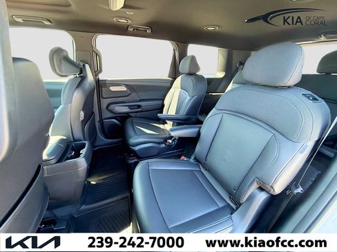 New 2027 Kia Telluride S image 23