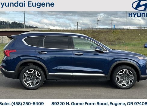 Used 2021 Hyundai Santa Fe Limited AWD/4WD image 2