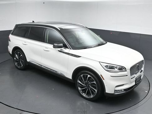 Used 2021 Lincoln Aviator Reserve w/ Equipment Group 202A AWD/4WD image 43