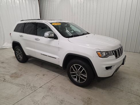 Used 2022 Jeep Grand Cherokee Limited AWD/4WD image 5