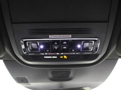 Used 2025 Lincoln Aviator Black Label AWD/4WD image 22