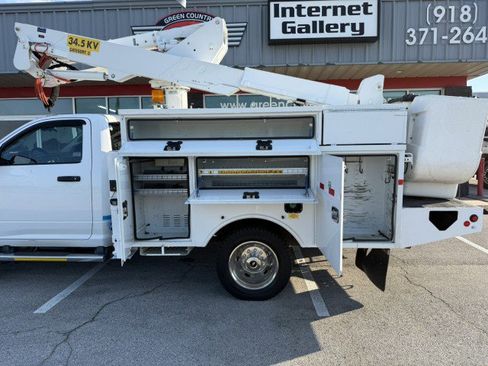 Used 2014 RAM 5500 Tradesman w/ Power Accessory Group image 11