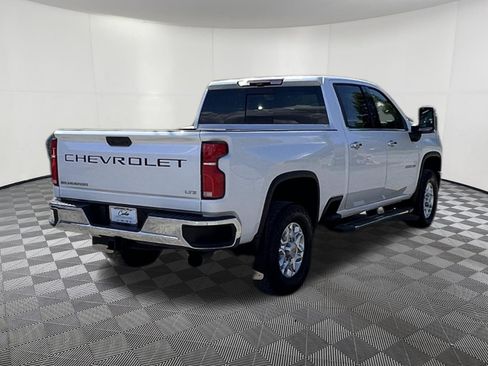 Used 2024 Chevrolet Silverado 3500 LTZ w/ LTZ Convenience Package AWD/4WD image 6