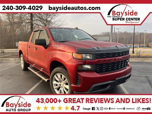 Used 2020 Chevrolet Silverado 1500 Custom w/ Custom Value Package image 1