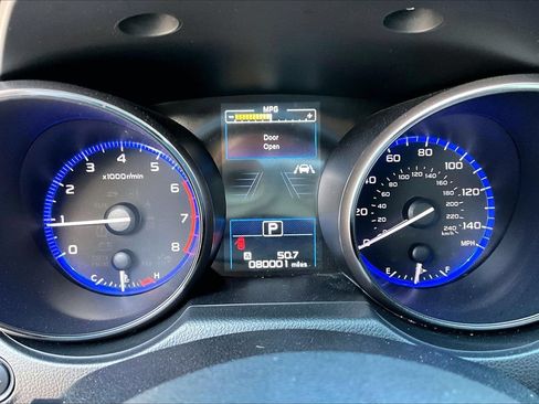 Used 2018 Subaru Outback 2.5i Limited AWD/4WD image 12
