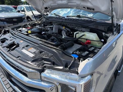 Used 2022 Ford F350 Lariat w/ Lariat Ultimate Package AWD/4WD image 49