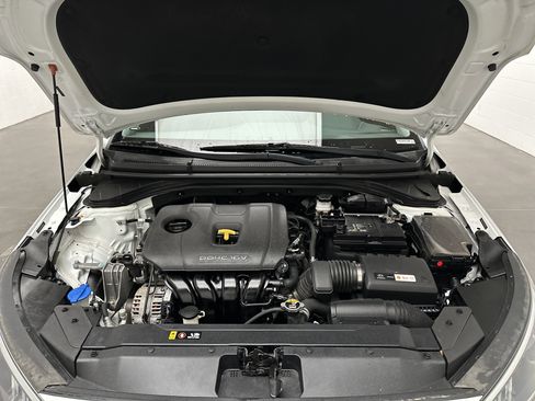 Used 2019 Hyundai Elantra Value Edition w/ Cargo Package FWD image 34