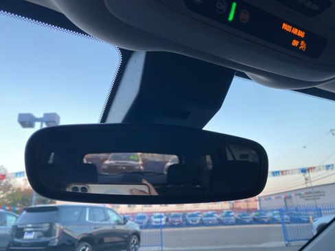 Used 2022 GMC Terrain SLE w/ Elevation Edition image 36