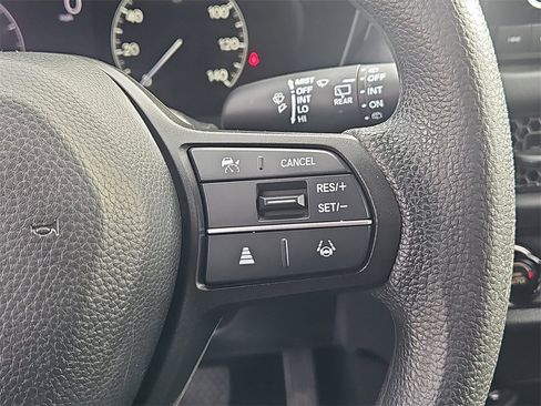 Certified 2023 Honda HR-V LX image 20