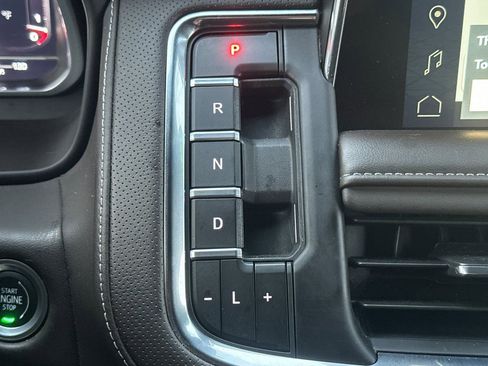 Used 2023 GMC Yukon SLT image 26