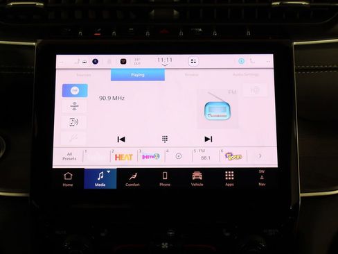 New 2025 Jeep Grand Cherokee Limited image 29