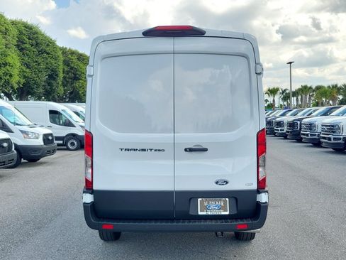 New 2026 Ford Transit 250 148 Medium Roof w/ Load Area Protection Package RWD image 8