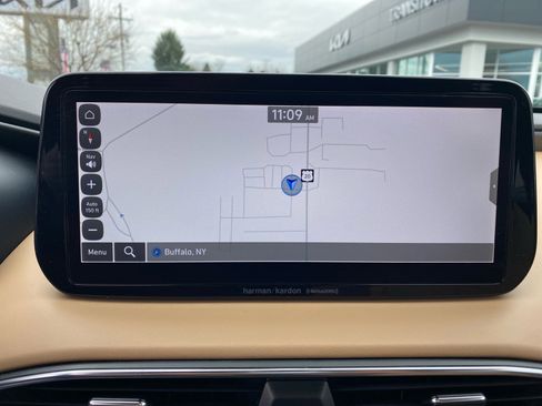 Used 2023 Hyundai Santa Fe Calligraphy image 13