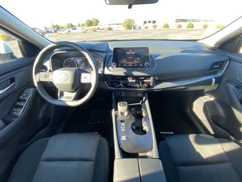 New 2026 Nissan Rogue SV image 21