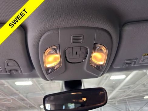 Used 2021 Jeep Compass Latitude AWD/4WD image 20