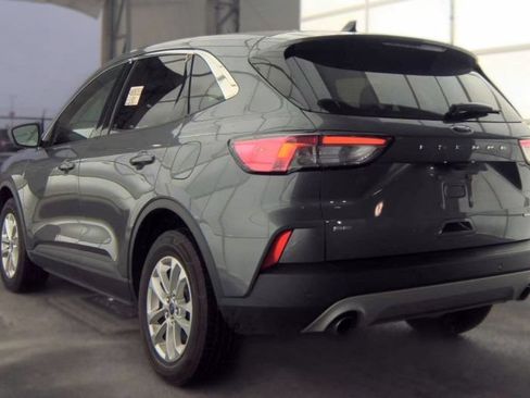 Used 2022 Ford Escape SE AWD/4WD image 6