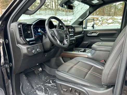 Certified 2024 Chevrolet Silverado 2500 High Country w/ High Country Premium Package image 22