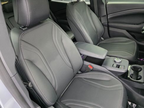 Used 2024 Ford Mustang Mach-E Premium image 30