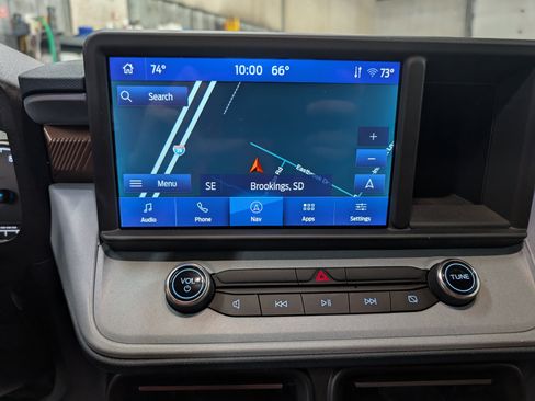Used 2024 Ford Maverick Lariat FWD image 17