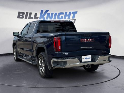 Used 2022 GMC Sierra 1500 SLT w/ SLT Premium Package image 3