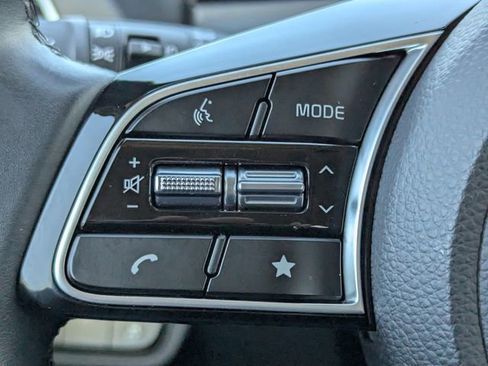 Used 2024 Kia Seltos EX image 27