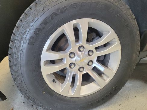 Used 2016 Chevrolet Suburban LT w/ Max Trailering Package image 31