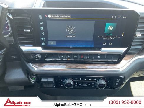 Used 2025 Chevrolet Silverado 1500 LT AWD/4WD image 11