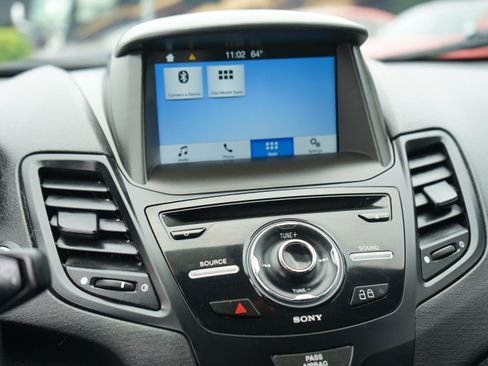 Used 2016 Ford Fiesta ST FWD image 21
