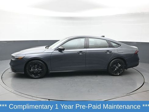 Used 2025 Honda Accord SE image 2