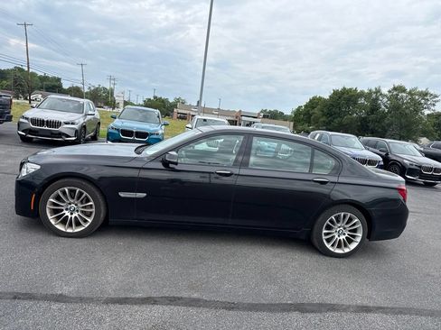 Used 2014 BMW 750Li xDrive AWD/4WD image 4