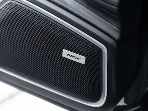 Used 2023 Porsche Panamera 4 image 21